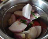 A picture of step 3 of Matar Mushroom.