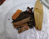A picture of step 2 of Amritsari chole.
