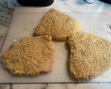 A picture of step 7 of Ton katsu (fried pork).