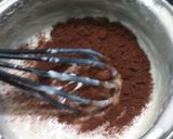 A picture of step 3 of Tawa Baked Zebra Cake.