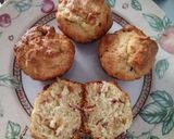 A picture of step 6 of Parmesan and pancetta scones.