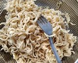 Foto langkah ke 4 dari resep Arem arem mie.