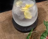 Foto langkah ke 3 dari resep Es Jeruk Nipis 🍋🟩 Soda.