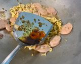 Foto langkah ke 3 dari resep Mie nyemek lamongan.