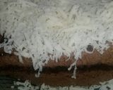 Foto langkah ke 5 dari resep Brownis toping keju susu.
