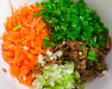 Hình bước làm 1 của món Bánh ít gói lá chuối nhân đậu xanh,thịt heo,nấm mèo