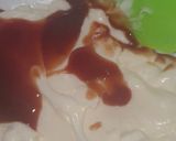 A picture of step 1 of Dynamite sauce.