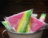Foto langkah ke 6 dari resep Es Gabus Pelangi.
