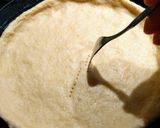 Foto langkah ke 2 dari resep Pizza teflon simpel.