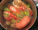 Foto del paso 3 de la receta: Salpicón de langosta. Receta tradicional revisada