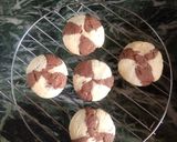 A picture of step 7 of Marble cookies.