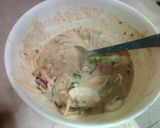 A picture of step 3 of Besan ke Mix pakorey.