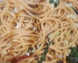 Foto langkah ke 4 dari resep Mie kuning lidi goreng simple enak.