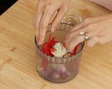 Foto langkah ke 2 dari resep Cabai Gendot Sambal Rebon Devina Hermawan.