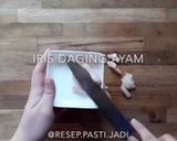 Foto langkah ke 1 dari resep Tumis Ayam Daun Bawang.