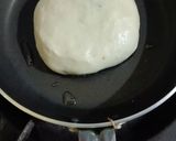 Foto langkah ke 4 dari resep Hotteok (Korean sweet Pancake).