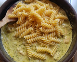 Foto del paso 3 de la receta: Pasta con pollo y pesto