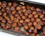 Foto del paso 4 de la receta: Castañas asadas al horno para todo el año