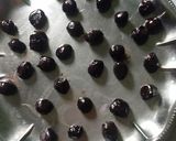 ஹோம் மேட் சாக்லேட் (Homemade chocolate recipe in tamil) ரெசிபி ஸ்டேப் 3 புகைப்படம்