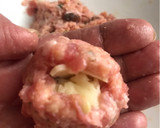 Foto del paso 8 de la receta: Albóndigas de carne de salchicha con queso (en airFryer)