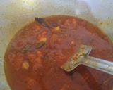 A picture of step 2 of Tamil egg gravy.
