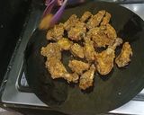 A picture of step 4 of Steam chicken 🐔 broast.
