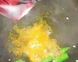 A picture of step 2 of Cheese maggi.