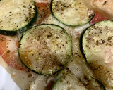 Foto del paso 7 de la receta: Hojaldre de tomate 🍅 calabacín 🥒 y mozzarella 🧀