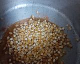 A picture of step 4 of Halky phulky bhook mein Masala popcorns.