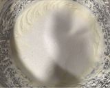 Foto del paso 2 de la receta: Cheesecake con mermelada de fresa