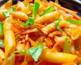 देसी स्टाईल मिक्स पास्ता (desi style mixed pasta recipe in marathi) रेसिपी स्टेप 4 फोटो 