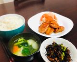 Foto del paso 3 de la receta: Pollo a la plancha con mostaza Japonés TORINOMASTARDJYAKI🇺🇾🇯🇵鶏のマスタード焼き🍱para lonchera