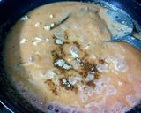 A picture of step 3 of Shahi Sooji Halwa.