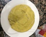 Foto del paso 1 de la receta: Ravioles caseros de ricota y nuez! Masa con curry 🤩