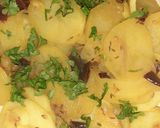 A picture of step 4 of Quick potato veggie with chapati 😊(katli with roti) #mycookbook.