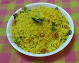 A picture of step 3 of Kanda Bateta poha.