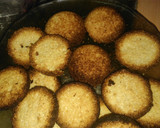 Foto del paso 3 de la receta: Alfajores de coco sin harina y sin azúcar