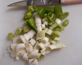 A picture of step 3 of Tomato onion shorba.