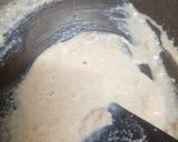 A picture of step 1 of Oats banana cocoa pudding jar.