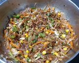 A picture of step 8 of Chinese Bhel.