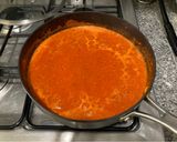 Foto del paso 2 de la receta: Chilaquiles rojos con huevo estrellado