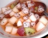 Foto langkah ke 3 dari resep Sop buah sederhana.