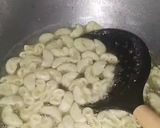 A picture of step 8 of Crispy spicy macaroni.
