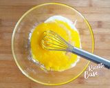 Foto del passaggio 4 della ricetta Crema Pasticcera