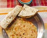 A picture of step 7 of GREEN GARLIC PARATHA (Sindhi style Hara lahsun paratha).