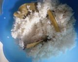 Foto langkah ke 3 dari resep Nasi ngedadak uduk.