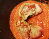 Foto del paso 5 de la receta: Niños envueltos con salsa de tomate frito y vegetales salteados