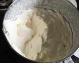 A picture of step 13 of Strawberry Cake (Le Fraisier).