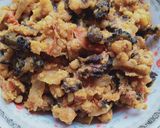 A picture of step 5 of Daal karele.