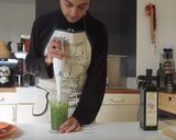 Foto del paso 3 de la receta: Espagueti verde italiano– Spaghetti al pesto genovese